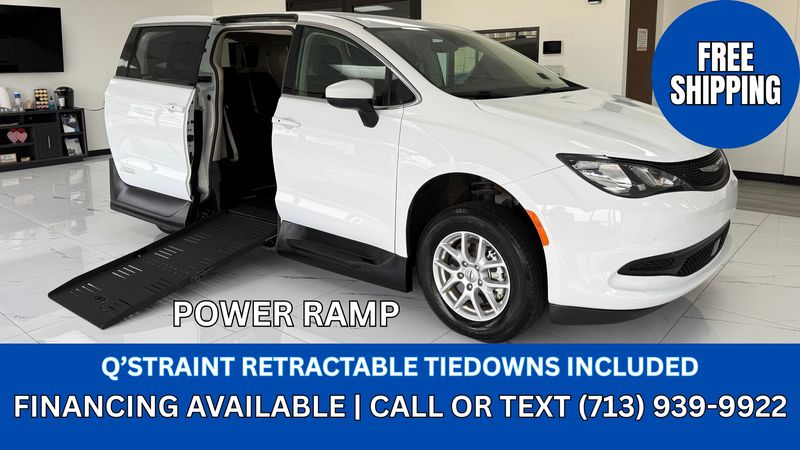 Used 2022 Chrysler Voyager
