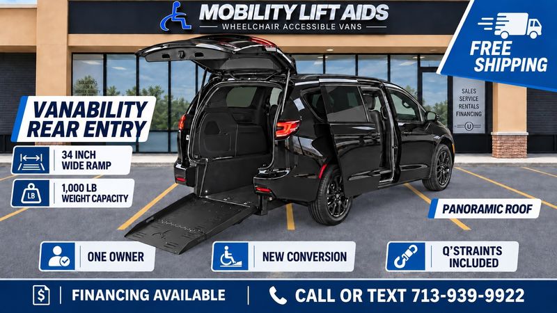 Used 2025 Chrysler Pacifica